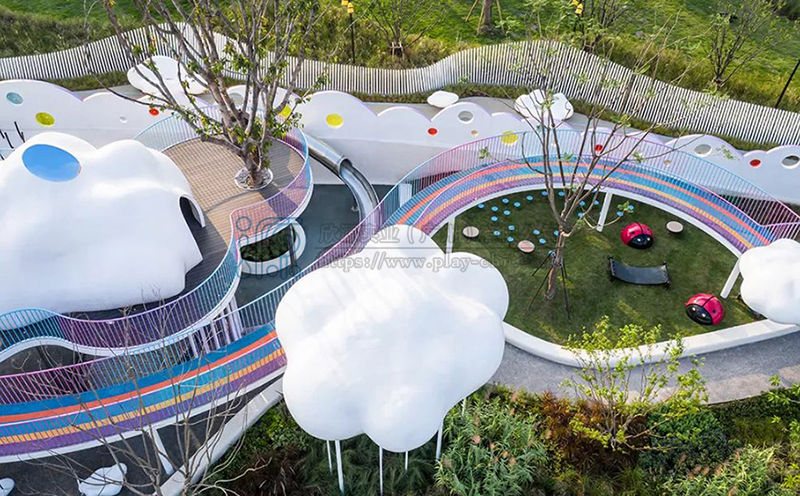 社區兒童游樂場整體圖