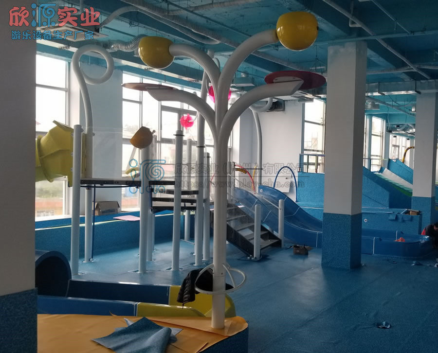 豪華版旋轉倒水桶戲水游樂設備