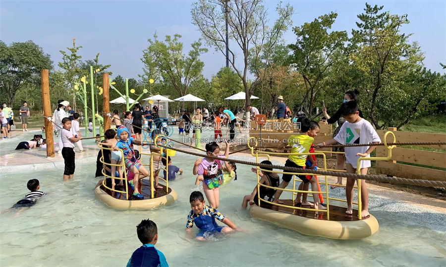 如何設計一個適合所有年齡段的水上樂園? -1459
