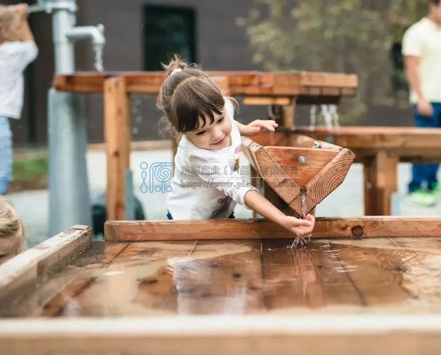 兒童手搖泵取水器游樂設備