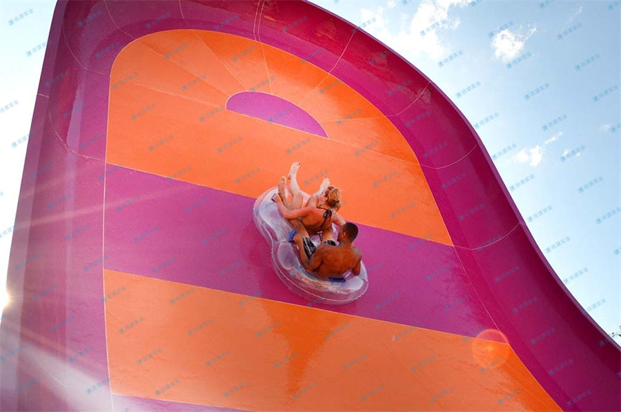 加長版飛天回旋水滑梯