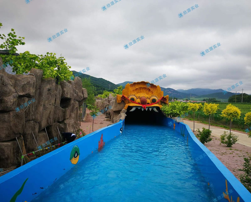 水上樂園漂流河