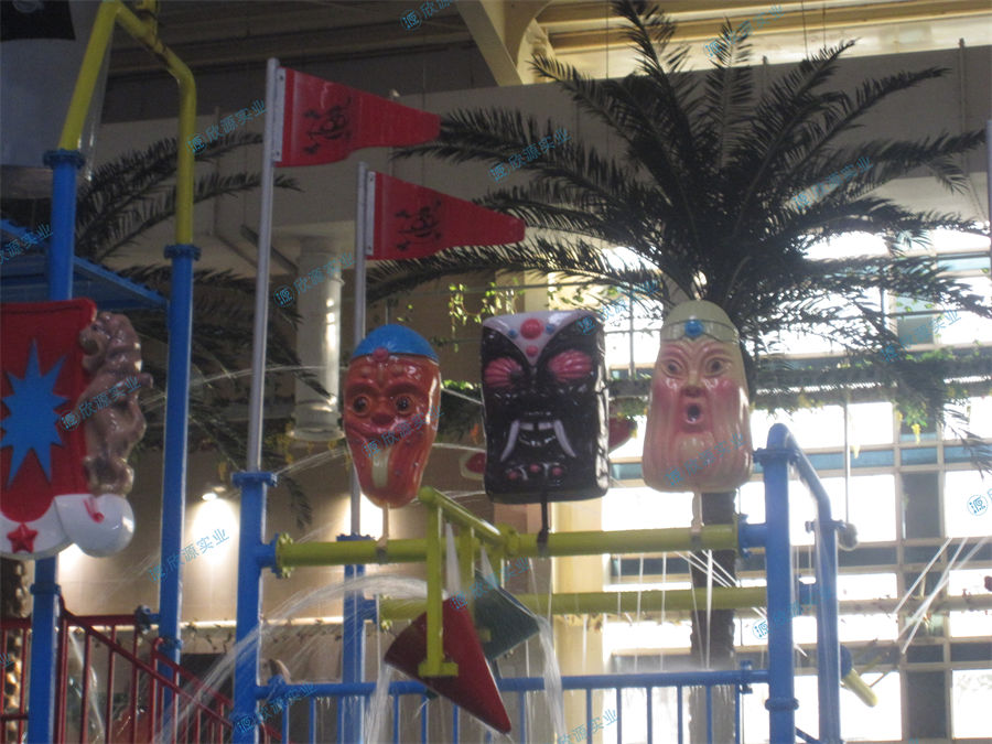 室內(nèi)水上樂(lè)園中型水寨制作案例