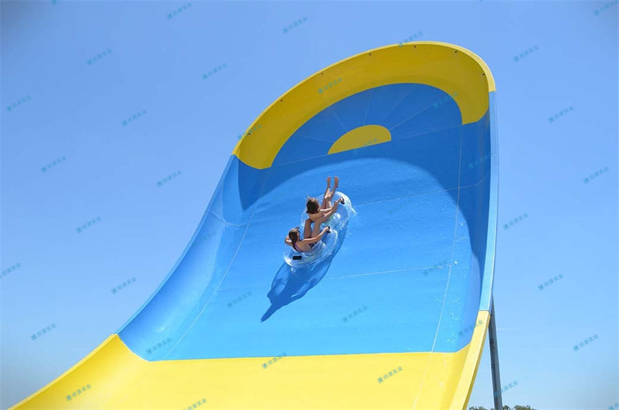 水上樂園設(shè)備廠家分享產(chǎn)品使用年限問題