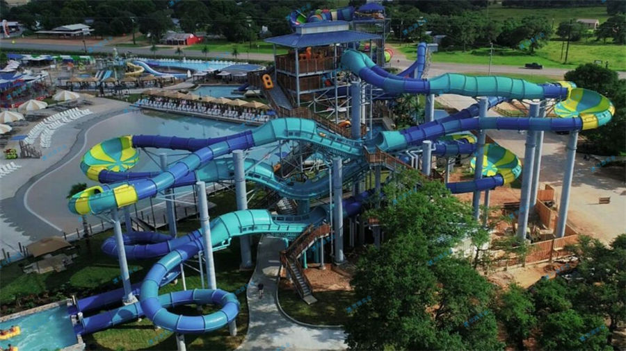 如何營造水上樂園良好氛圍