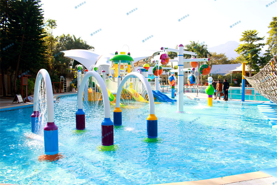 水上樂園設備應該怎么發展-7972