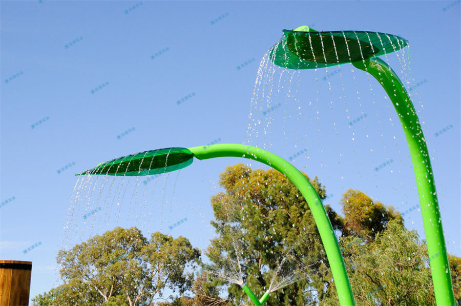 新式水上樂(lè)園設(shè)施的引進(jìn)，是游客重游的強(qiáng)有力保證。-7495