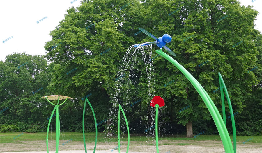 水上樂園規(guī)劃中的觀景臺(tái)和觀光車如何提供全景?-7902