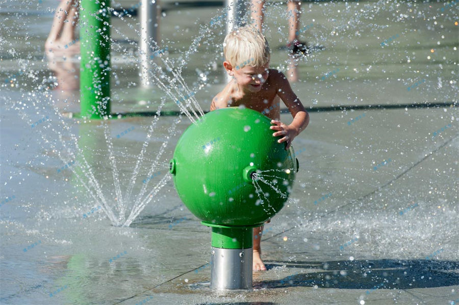【移動水上樂園】判斷水上公園設備質量問題從哪幾個方面-7529