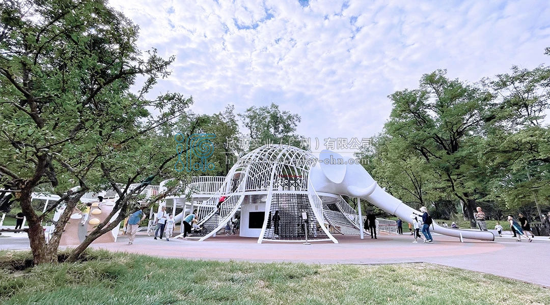 大象造型繩網(wǎng)攀爬滑梯組合設(shè)備